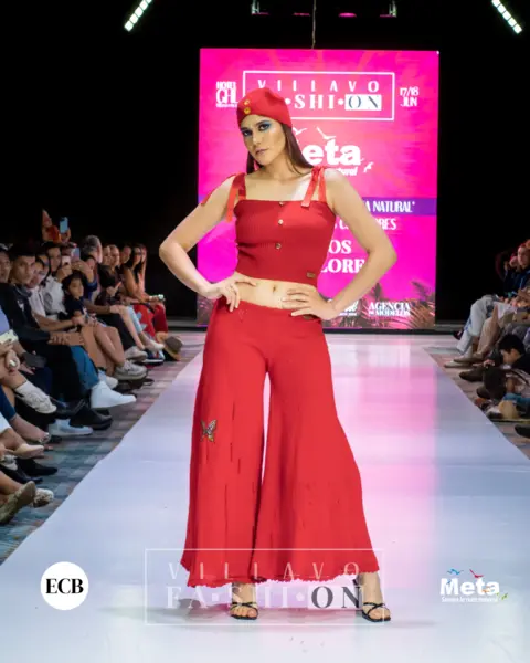 imagen Pantalones y short de dama 